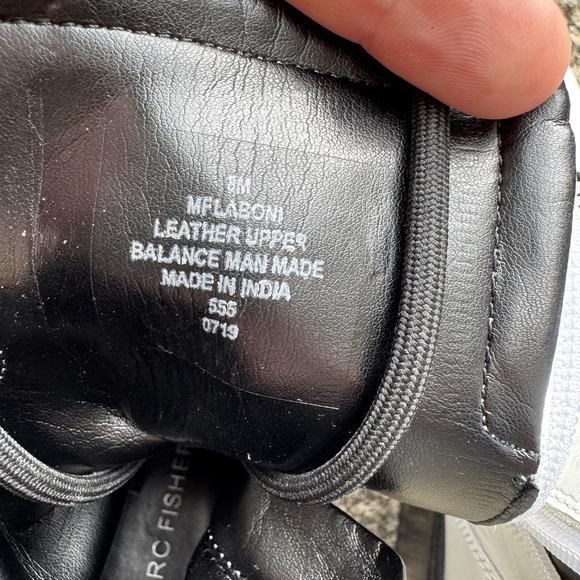 Marc Fisher Women's Sz 8 M Laboni Boot White Leather Combat With Black Lug Sole - Picture 8 of 15